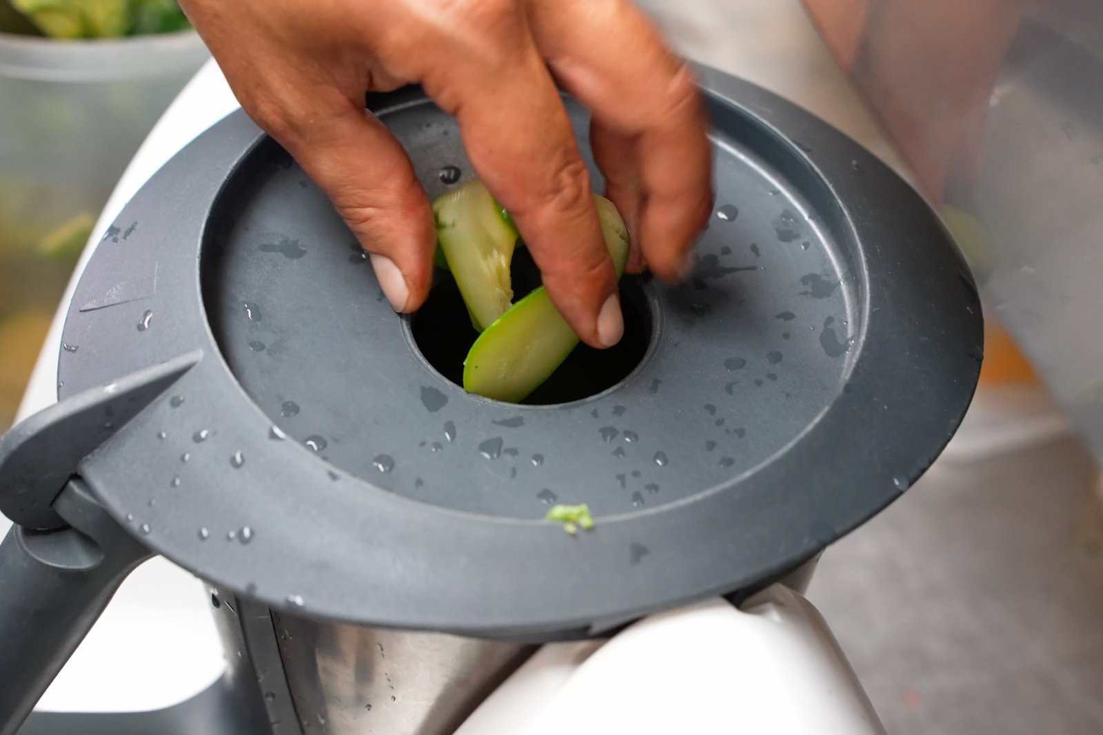 Crema di condimento verde